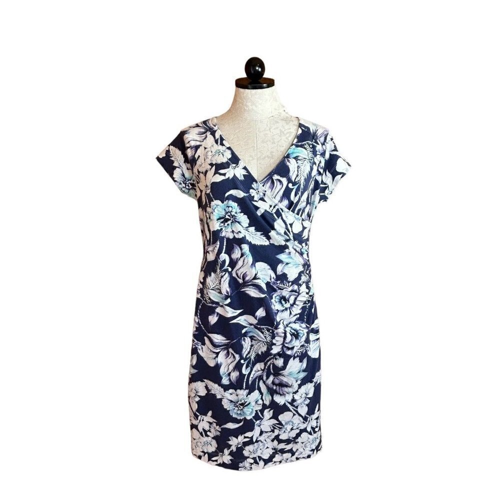 Soft‎ Surroundings Shapely Faux Wrap Anywhere Dress Blue Indigo Floral M V-Neck